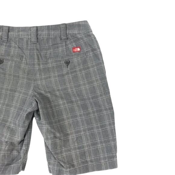 The North Face Mendocino Gray Plaid Bermuda Short Women's Sz 4 - Picture 7 of 8